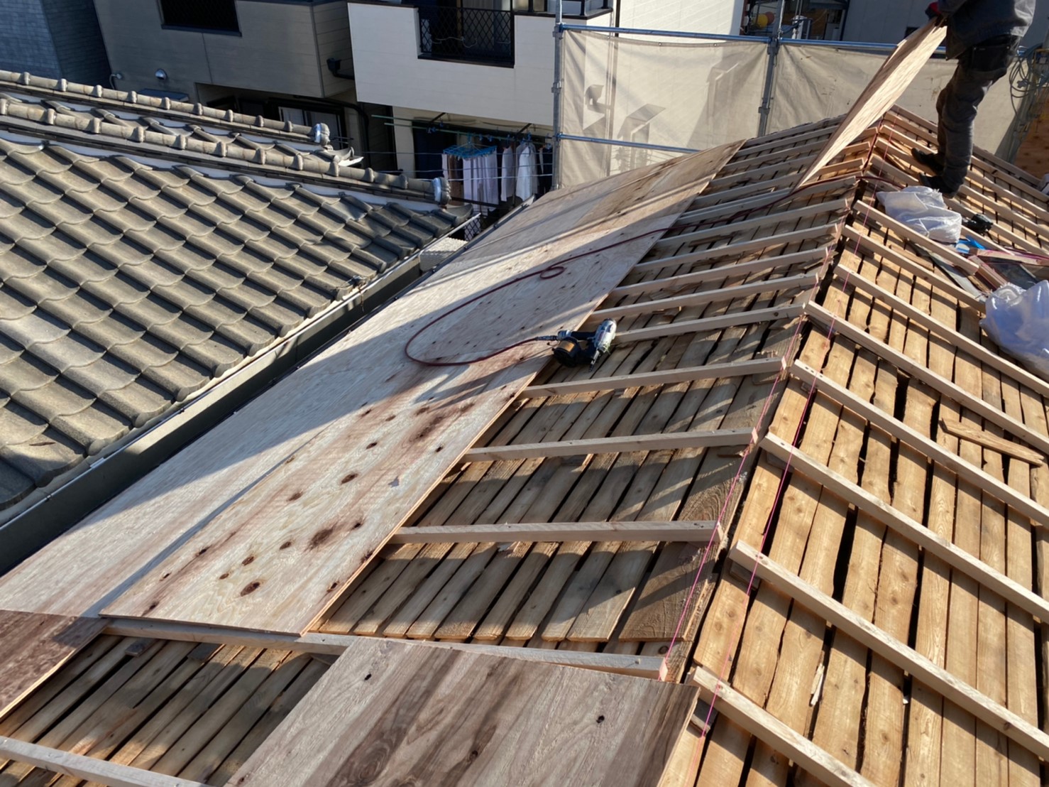 不陸調整から増し張りへ